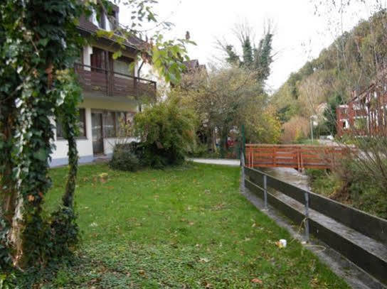 Gästehaus Ruh - Non-Smoking Freiburg im Breisgau Exterior foto